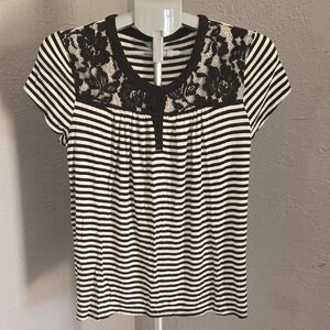 Liz Lange Black and White Striped Blouse with Lace Detail